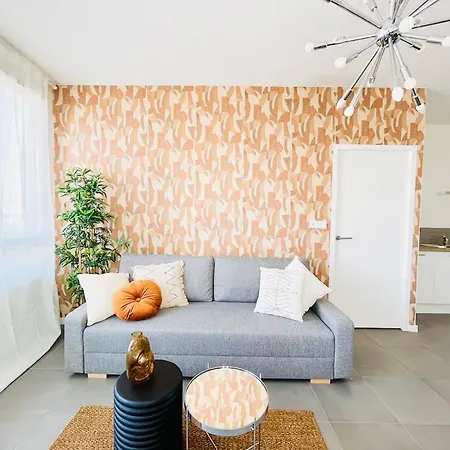 Apartment Elaina *