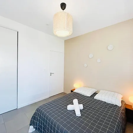 Appartement Elaina *
