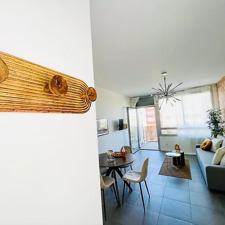 Appartement Elaina *